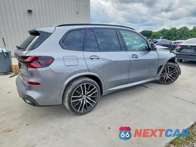 Trzecie zdjęcie samochodu z tyłu: 2026 BMW X5 SDRIVE 40I VIN:5UX13EU09T9313274 - miniatura
