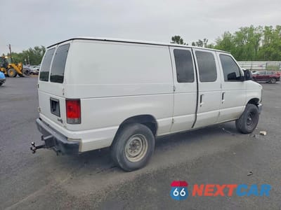 Trzecie zdjęcie samochodu z tyłu: 2014 FORD E250 DELIVERY VAN VIN:1FTNE2EW2EDA30634 - miniatura