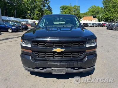 Piąte zdjęcie samochodu w środku: 2018 CHEVROLET SILVERADO C1500 CUSTOM VIN:1GCRCPEH6JZ380254 - miniatura