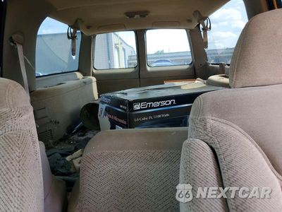 Zdjęcie 10 z 13 samochodu: 1996 GMC SUBURBAN C2500 VIN:1GKGC26J0TJ717910 - miniatura