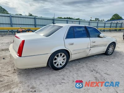 Trzecie zdjęcie samochodu z tyłu: 2008 CADILLAC DTS VIN:1G6KD57Y88U121968 - miniatura