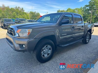 Drugie zdjęcie samochodu z przodu: 2014 TOYOTA TACOMA DOUBLE CAB VIN:3TMLU4EN3EM143316 - miniatura