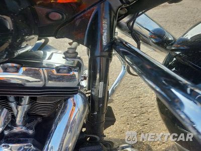 Zdjęcie 9 z 9 samochodu: 2009 HARLEY-DAVIDSON FLHTC VIN:1HD1FF4179Y688634 - miniatura