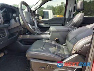 Zdjęcie 7 z 13 samochodu: 2025 FORD F350 SUPER DUTY VIN:1FT8W3BT0SEC45882 - miniatura
