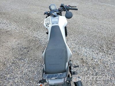 Zdjęcie 6 z 9 samochodu: 2023 HUSQVARNA VITPILEN 401/SVARTPILEN 401 VIN:MD2JUJ404PC224836 - miniatura