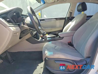 Zdjęcie 7 z 12 samochodu: 2018 HYUNDAI SONATA SE VIN:5NPE24AF6JH680534 - miniatura