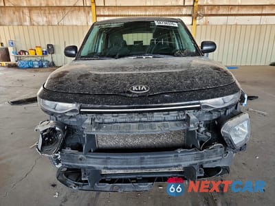 Piąte zdjęcie samochodu w środku: 2020 KIA SOUL LX VIN:KNDJ23AU3L7052798 - miniatura