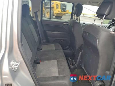Zdjęcie 10 z 12 samochodu: 2016 JEEP PATRIOT SPORT VIN:1C4NJRBB0GD686064 - miniatura