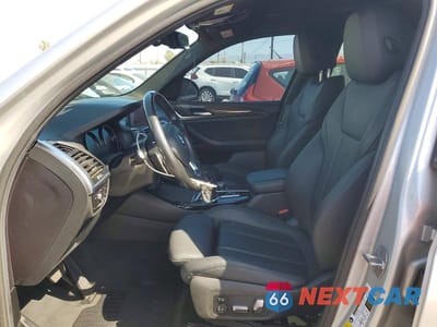 Zdjęcie 7 z 12 samochodu: 2018 BMW X3 XDRIVE30I VIN:5UXTR9C57JLD64206 - miniatura