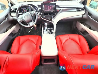 Zdjęcie 8 z 12 samochodu: 2023 TOYOTA CAMRY SE VIN:4T1T11AK2PU747176 - miniatura