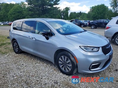 Czwarte zdjęcie samochodu z boku: 2024 CHRYSLER PACIFICA HYBRID SELECT VIN:2C4RC1S77RR126910 - miniatura