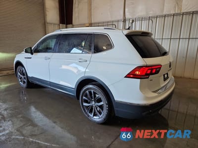 Drugie zdjęcie samochodu z przodu: 2022 VOLKSWAGEN TIGUAN SE VIN:3VV2B7AX0NM035683 - miniatura