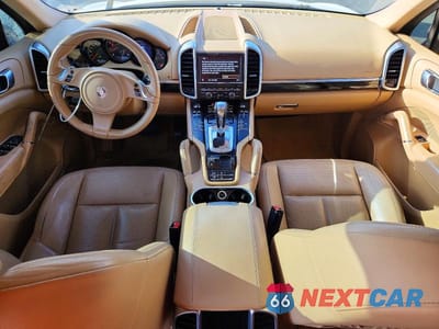 Zdjęcie 8 z 13 samochodu: 2011 PORSCHE CAYENNE VIN:WP1AA2A20BLA04353 - miniatura