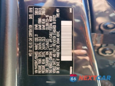 Zdjęcie 13 z 13 samochodu: 2018 VOLVO XC60 T5 MOMENTUM VIN:YV4102RK5J1064855 - miniatura