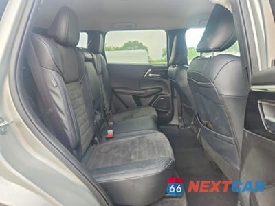 Zdjęcie 11 z 13 samochodu: 2025 MITSUBISHI OUTLANDER SE VIN:JA4J4VA85SZ033840 - miniatura