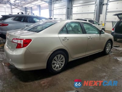Trzecie zdjęcie samochodu z tyłu: 2014 TOYOTA CAMRY LE VIN:4T1BF1FK1EU391273 - miniatura
