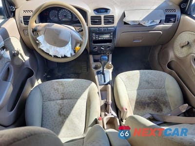 Zdjęcie 8 z 12 samochodu: 2003 KIA RIO BASE VIN:KNADC125636281761 - miniatura