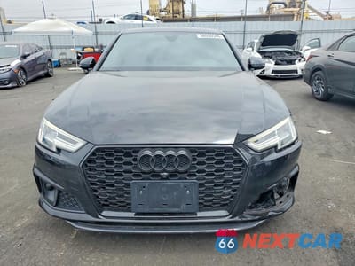 Piąte zdjęcie samochodu w środku: 2019 AUDI A4 PRESTIGE VIN:WAUFNAF43KA082666 - miniatura