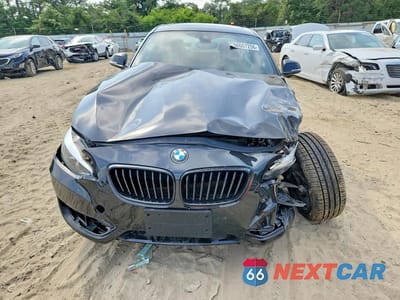 Piąte zdjęcie samochodu w środku: 2020 BMW 230I VIN:WBA2J1C01L7F61357 - miniatura