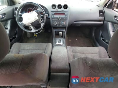 Zdjęcie 8 z 13 samochodu: 2011 NISSAN ALTIMA 2.5 VIN:1N4AL2AP2BC164599 - miniatura