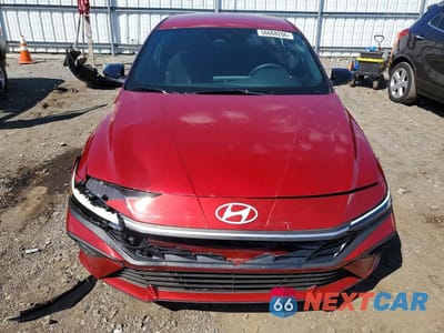 Piąte zdjęcie samochodu w środku: 2025 HYUNDAI ELANTRA SEL SPORT VIN:KMHLM4DG1SU043575 - miniatura