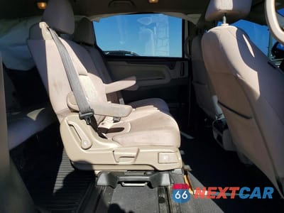 Zdjęcie 11 z 13 samochodu: 2018 HONDA ODYSSEY EX VIN:5FNRL6H57JB101606 - miniatura