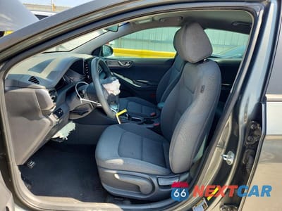Zdjęcie 7 z 13 samochodu: 2020 HYUNDAI IONIQ BLUE VIN:KMHC65LC8LU229047 - miniatura