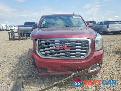 Piąte zdjęcie samochodu w środku: 2020 GMC YUKON DENALI VIN:1GKS1CKJ4LR168144 - miniatura