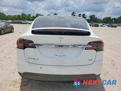 Zdjęcie 6 z 12 samochodu: 2017 TESLA MODEL X VIN:5YJXCBE28HF049634 - miniatura