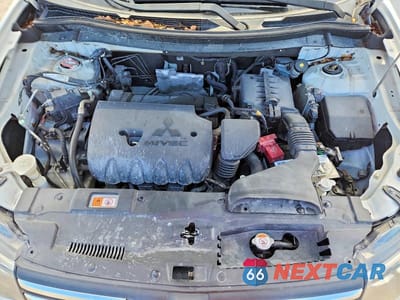 Zdjęcie 12 z 14 samochodu: 2014 MITSUBISHI OUTLANDER SE VIN:JA4AD3A33EZ015852 - miniatura