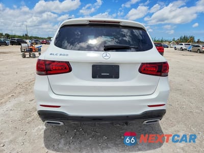 Zdjęcie 6 z 13 samochodu: 2022 MERCEDES-BENZ GLC 300 VIN:W1N0G8DB3NV375518 - miniatura