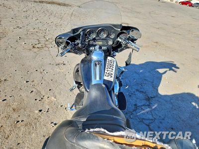 Zdjęcie 6 z 8 samochodu: 2013 HARLEY-DAVIDSON FLHTK ELECTRA GLIDE ULTRA LIMITED VIN:1HD1KEM12DB687201 - miniatura