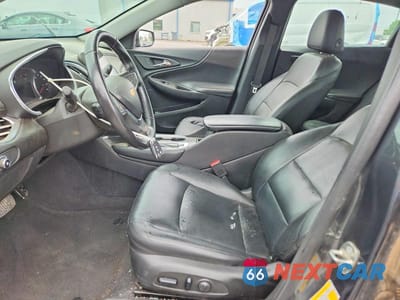 Zdjęcie 7 z 12 samochodu: 2018 CHEVROLET MALIBU HYBRID VIN:1G1ZF5SU0JF114509 - miniatura