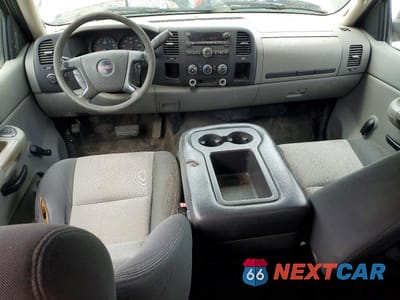 Zdjęcie 8 z 12 samochodu: 2008 GMC SIERRA C1500 VIN:1GTEC19X38Z209422 - miniatura