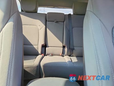 Zdjęcie 10 z 13 samochodu: 2018 HYUNDAI SANTA FE SE VIN:KM8SM4HF0JU277993 - miniatura