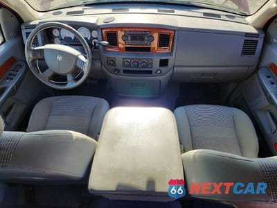 Zdjęcie 8 z 12 samochodu: 2006 DODGE RAM 1500 ST VIN:1D7HU18N76S640125 - miniatura