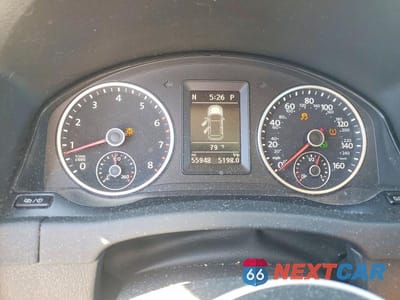 Zdjęcie 9 z 14 samochodu: 2016 VOLKSWAGEN TIGUAN S VIN:WVGBV7AX1GW514618 - miniatura