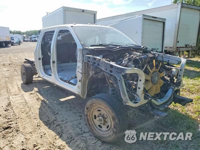 Czwarte zdjęcie samochodu z boku: 2022 FORD F350 SUPER DUTY VIN:1FT8W3DT1NEF77833 - miniatura