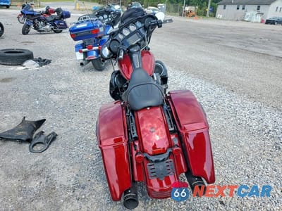Czwarte zdjęcie samochodu z boku: 2018 HARLEY-DAVIDSON FLHXS STREET GLIDE SPECIAL VIN:1HD1KRC18JB635723 - miniatura