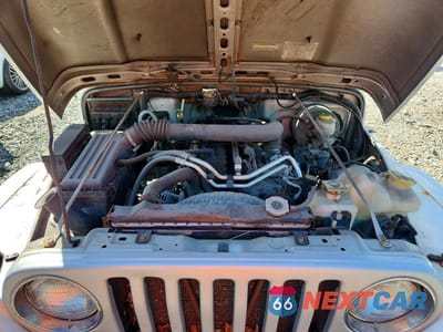 Zdjęcie 12 z 13 samochodu: 2005 JEEP WRANGLER X VIN:1J4FA39S25P353880 - miniatura