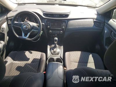 Zdjęcie 8 z 13 samochodu: 2020 NISSAN ROGUE S VIN:5N1AT2MVXLC781301 - miniatura