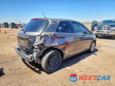 Trzecie zdjęcie samochodu z tyłu: 2012 TOYOTA YARIS 3-DOOR L VIN:JTDJTUD30CD532255 - miniatura