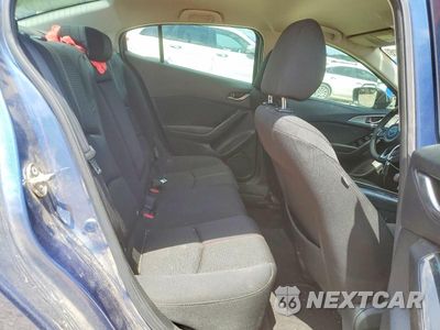 Zdjęcie 10 z 12 samochodu: 2017 MAZDA 3 VIN:3MZBN1U79HM103964 - miniatura