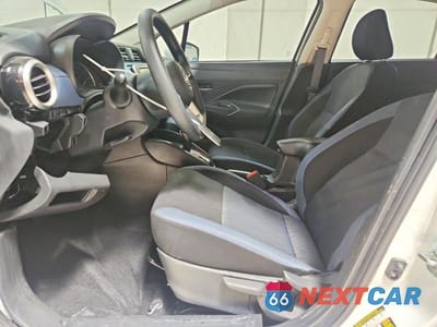 Zdjęcie 7 z 13 samochodu: 2025 NISSAN VERSA SV VIN:3N1CN8EV2SL837701 - miniatura