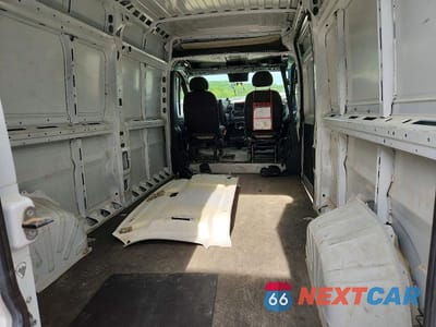 Zdjęcie 10 z 13 samochodu: 2025 RAM PROMASTER 2500 DELIVERY VAN VIN:3C6LRVDG9SE515233 - miniatura