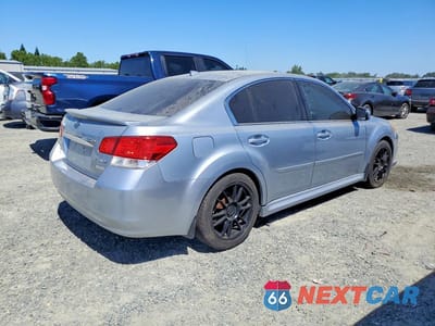Trzecie zdjęcie samochodu z tyłu: 2014 SUBARU LEGACY 2.5I LIMITED VIN:4S3BMBL65E3015608 - miniatura