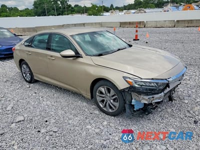 Czwarte zdjęcie samochodu z boku: 2019 HONDA ACCORD LX VIN:1HGCV1F17KA170942 - miniatura