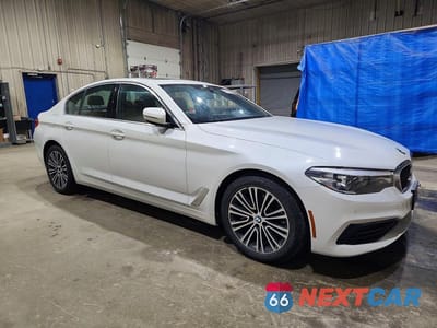 Czwarte zdjęcie samochodu z boku: 2020 BMW 530 XI VIN:WBAJR7C0XLCE45640 - miniatura