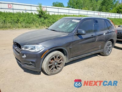 2014 BMW X5 XDRIVE35I 5UXKR0C5XE0K42192 - główne zdjęcie licytacji z USA - miniatura
