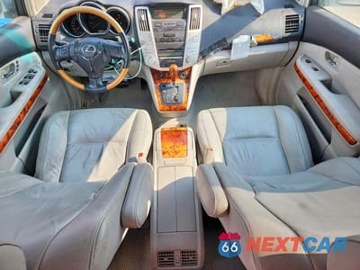 Zdjęcie 8 z 13 samochodu: 2007 LEXUS RX 350 VIN:2T2HK31U77C013517 - miniatura